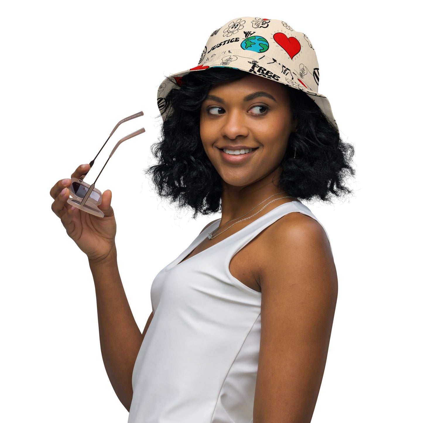 WH Cream Reversible bucket hat