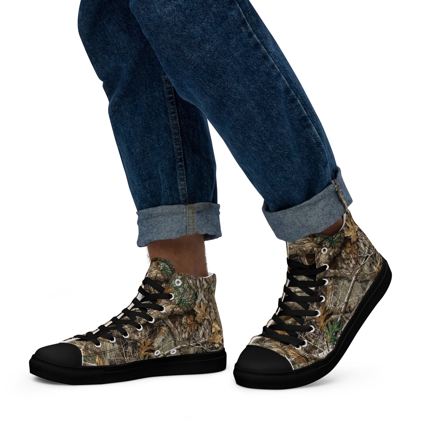 Tree camo Men’s high top canvas shoes