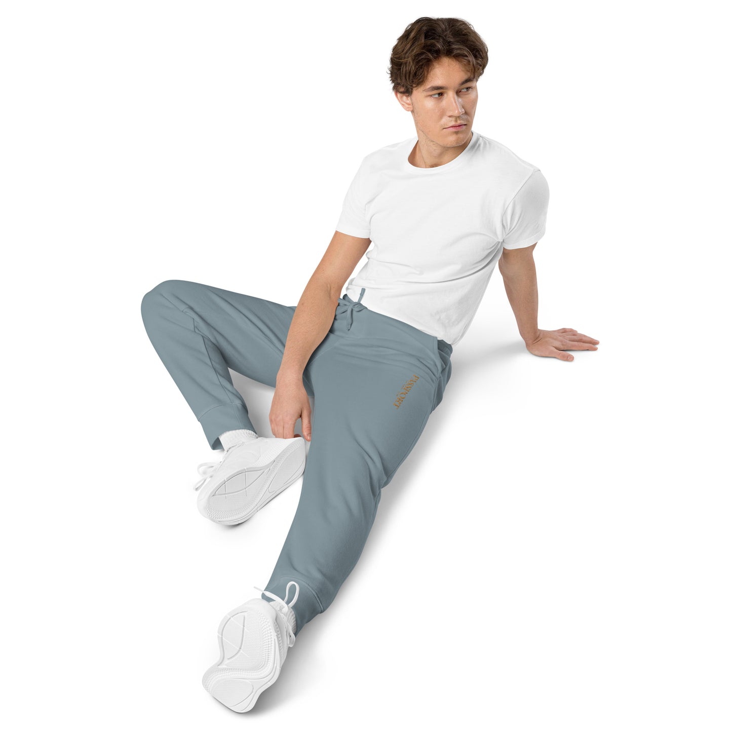 Passport Unisex pigment-dyed sweatpants