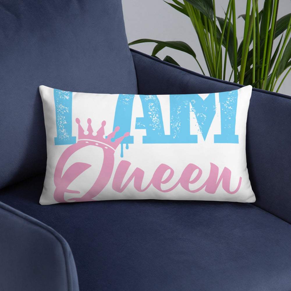 I Am Queen Basic Pillow