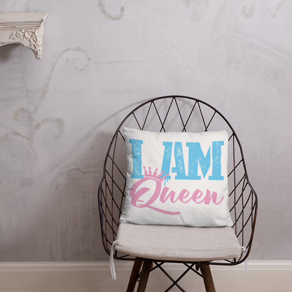 I Am Queen Basic Pillow