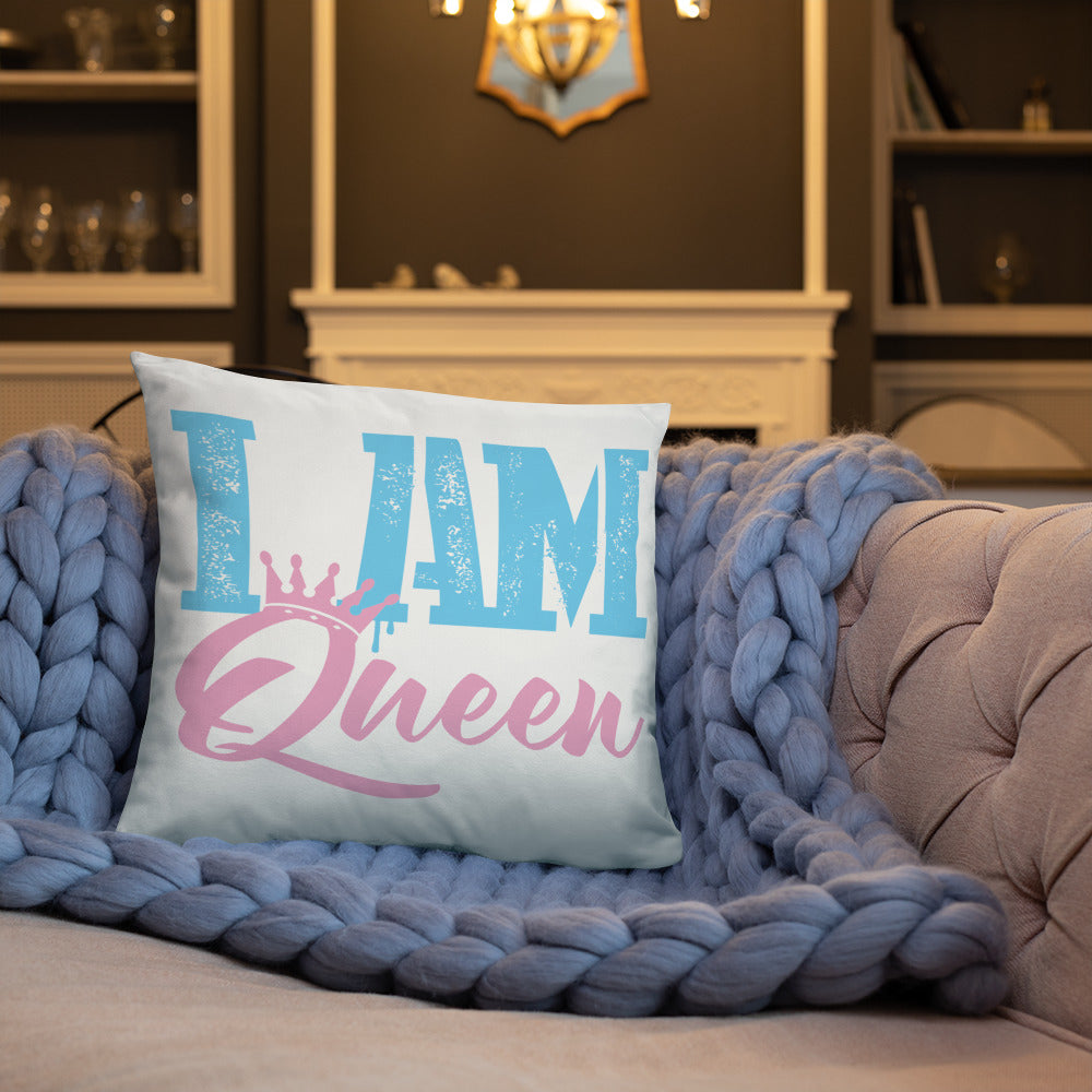 I Am Queen Basic Pillow